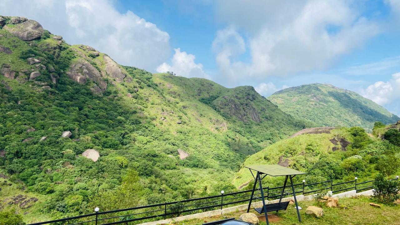 Hill Monk - Whispering Mist Hotel Vagamon Buitenkant foto